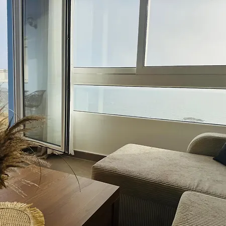 Apartment Sea Breeze I