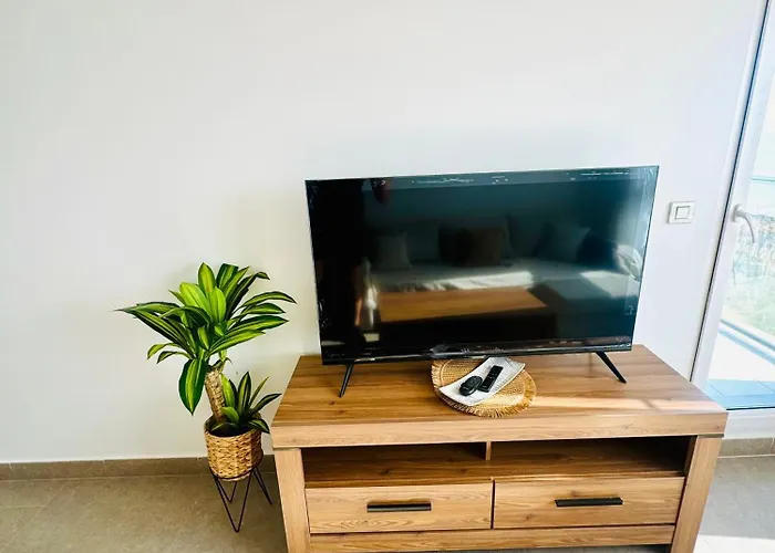 Sea Breeze I Apartment *