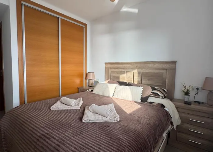 Apartment Sea Breeze I *